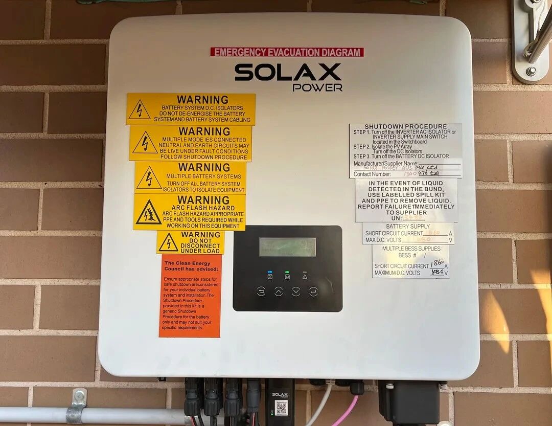 客户秒懂混合型逆变器！迈维动漫 3D 功能演示案例来了！(图1)